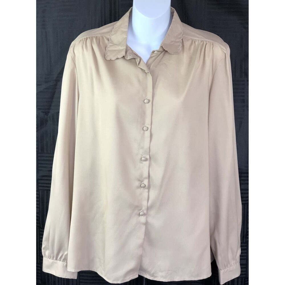 Vintage blouse 14 L beige scallop collar ButtonUp Edwardian career 80s secretary